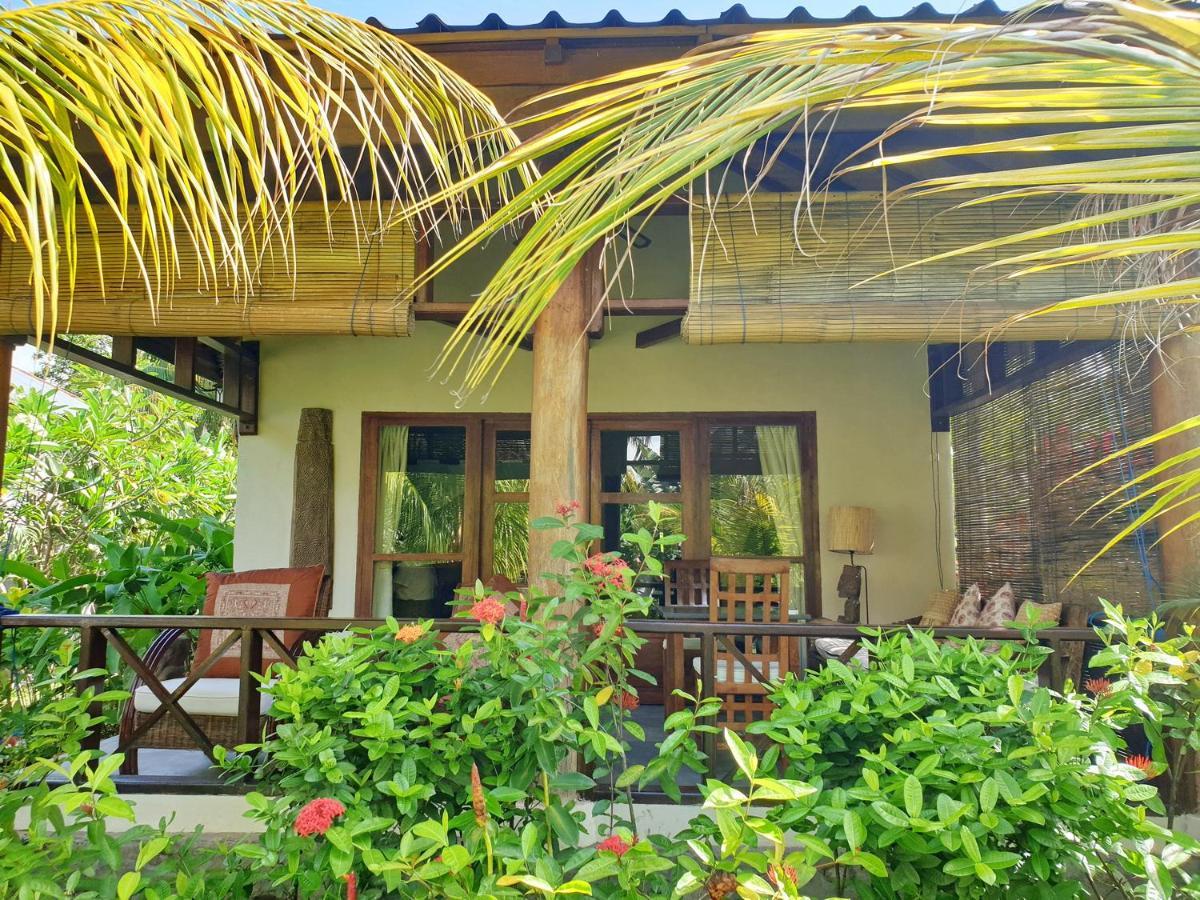 Waiara Village Guesthouse Маумере Екстериор снимка