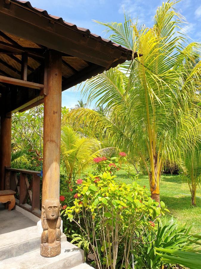 Waiara Village Guesthouse Маумере Екстериор снимка